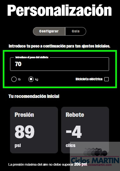 Cómo ajustar la presión de aire de una horquilla RockShox